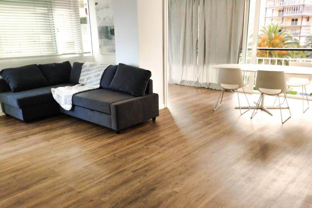 Apartamento Recien Reformado En Primera Linea Con Vistas A La Playa De La Almadraba بينيكاسّين المظهر الخارجي الصورة